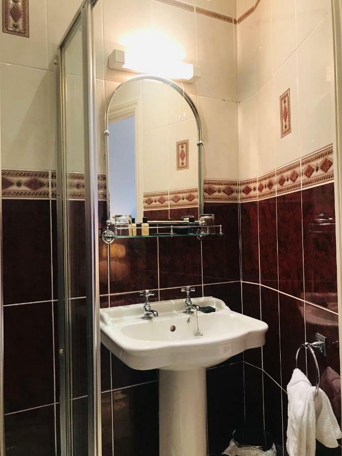 ホテル Norfolk House メイデンヘッド エクステリア 写真