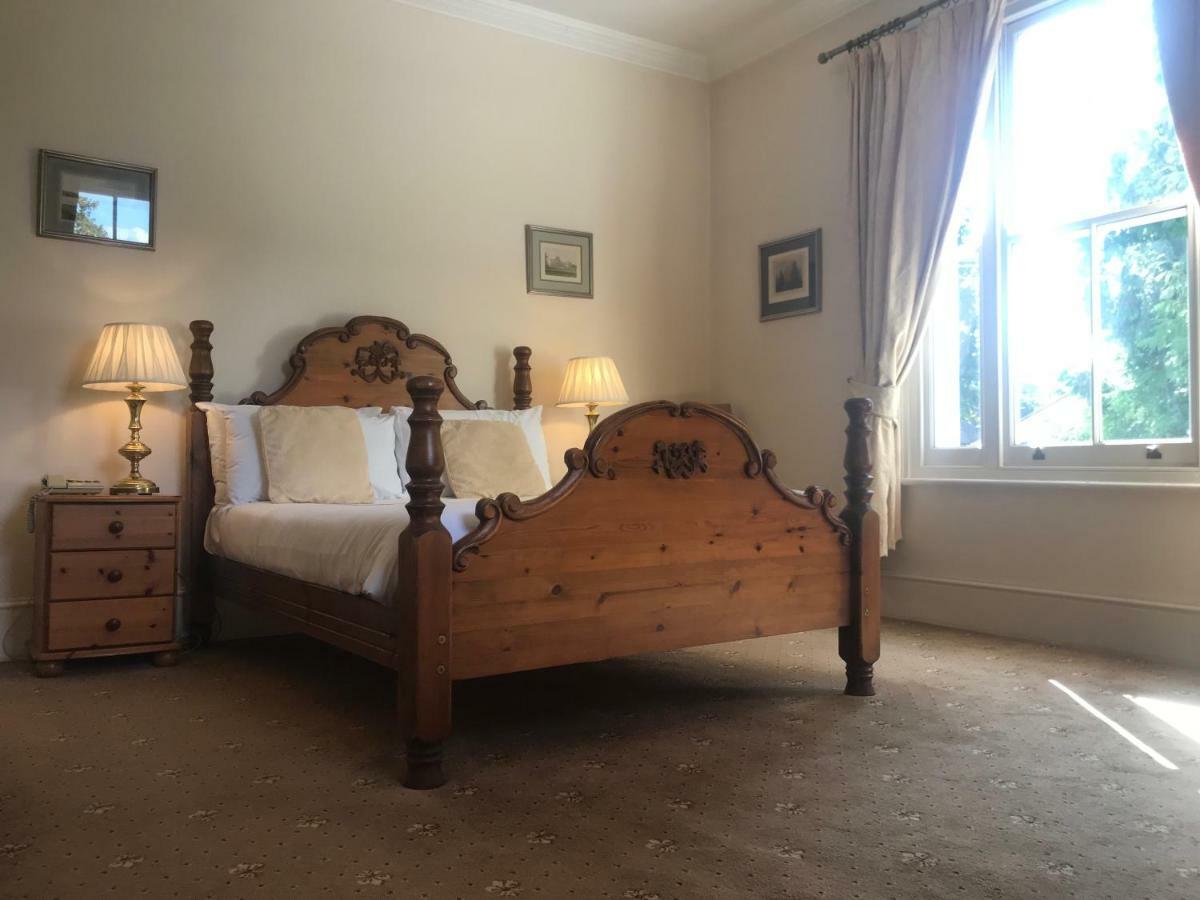 ホテル Norfolk House メイデンヘッド エクステリア 写真