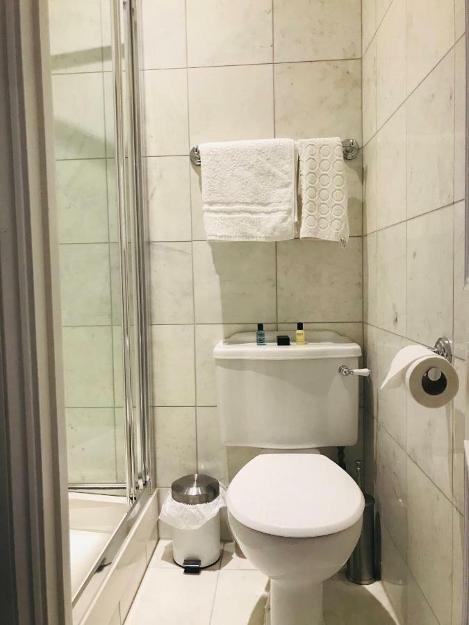 ホテル Norfolk House メイデンヘッド エクステリア 写真